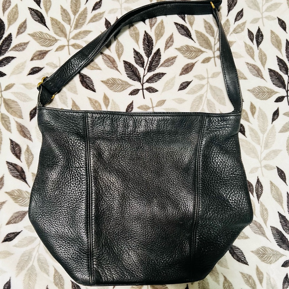 Vintage COACH 4927 Crossbody Shoulder Bag/Sonoma Bucket Bag - Black  Leather